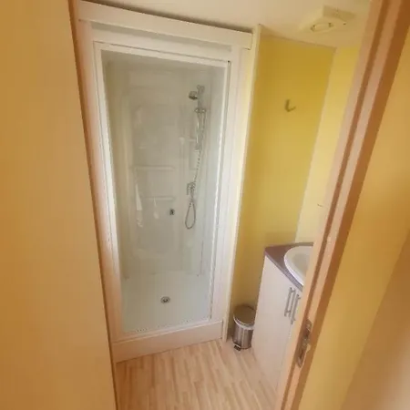 Mobilhome 6 Personnes Kamp alanı *