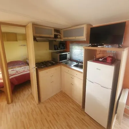 Kamp alanı Mobilhome 6 Personnes *